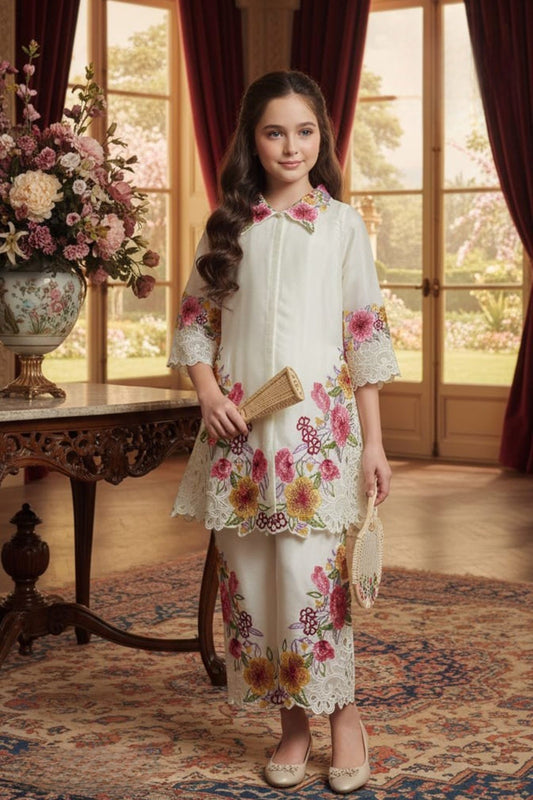 Onion Pink Floral Lace Embroidered Kurti Pant Set