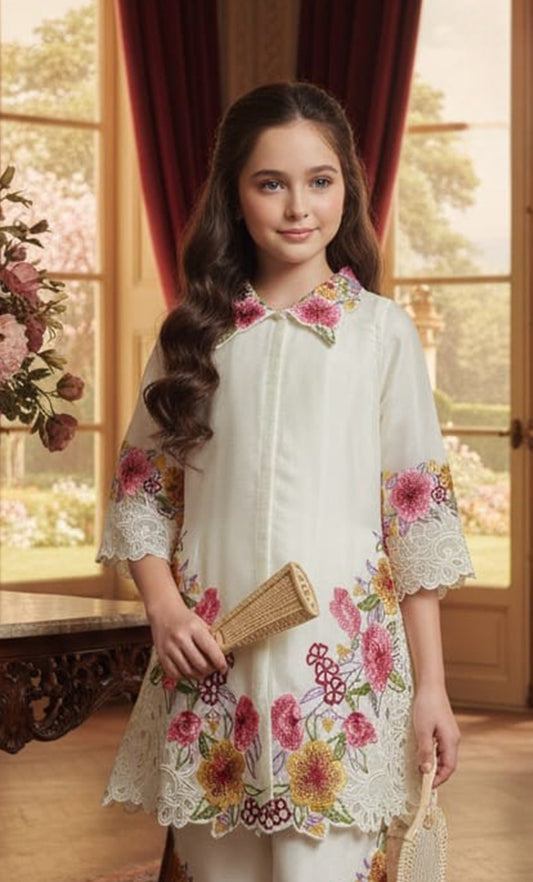 Onion Pink Floral Lace Embroidered Kurti Pant Set